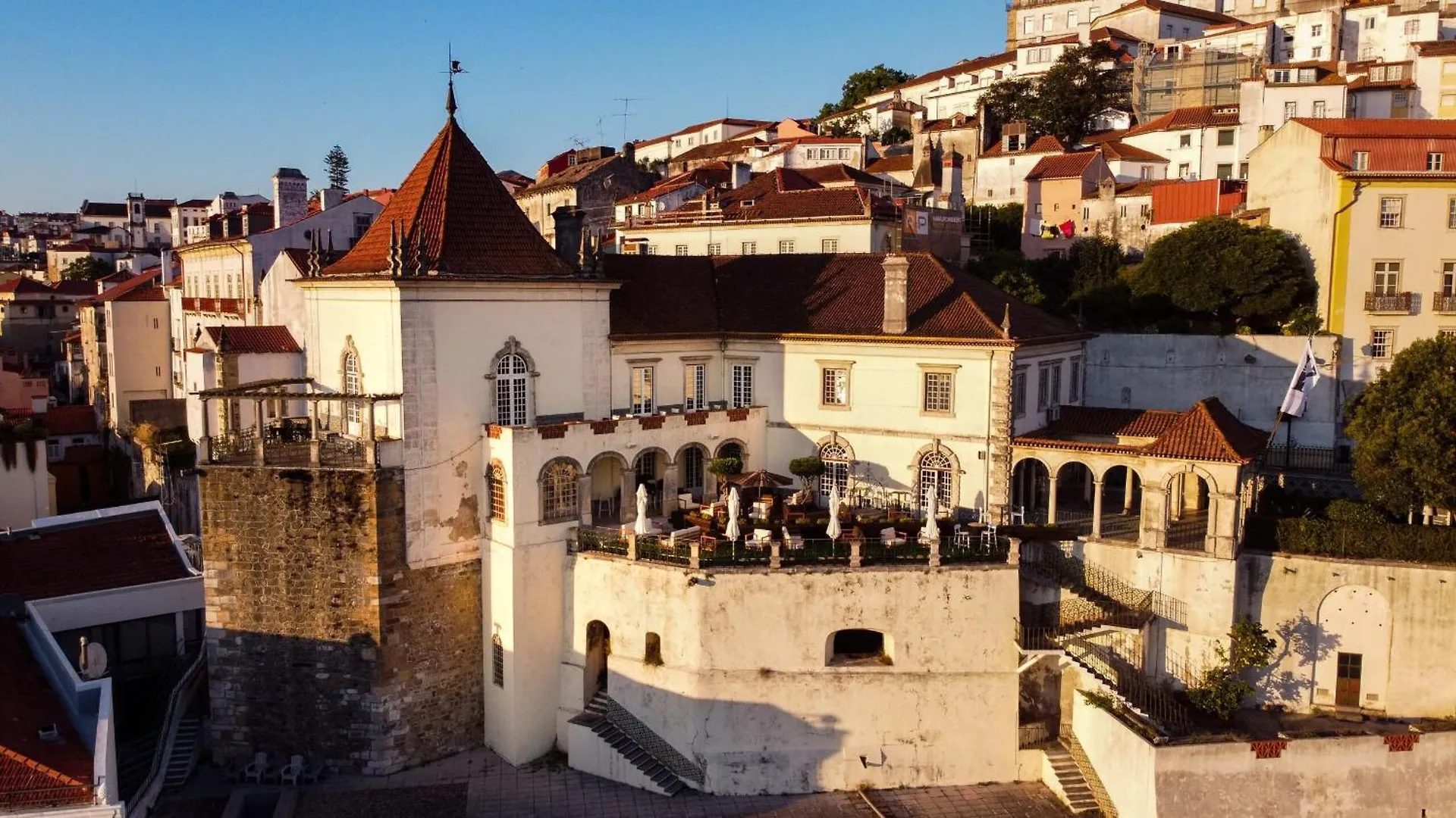 Coimbra Portagem Hostel